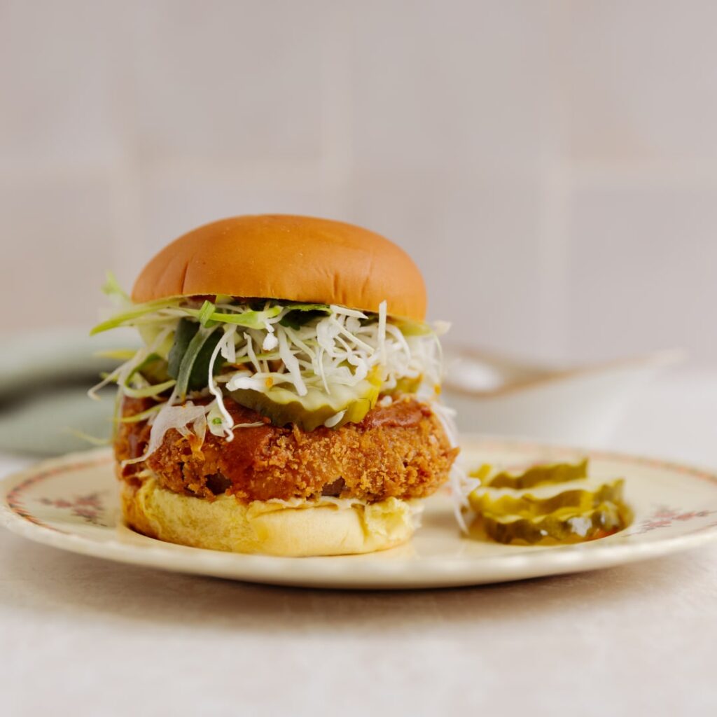 Image showcasing an easy and quick mushroom katsu burger recipe