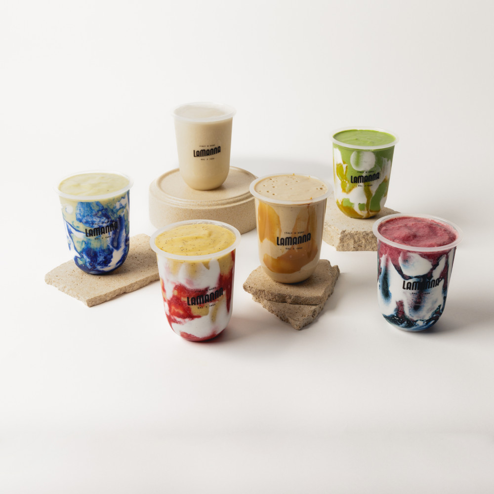 smoothies drinks in group shot refuel protein