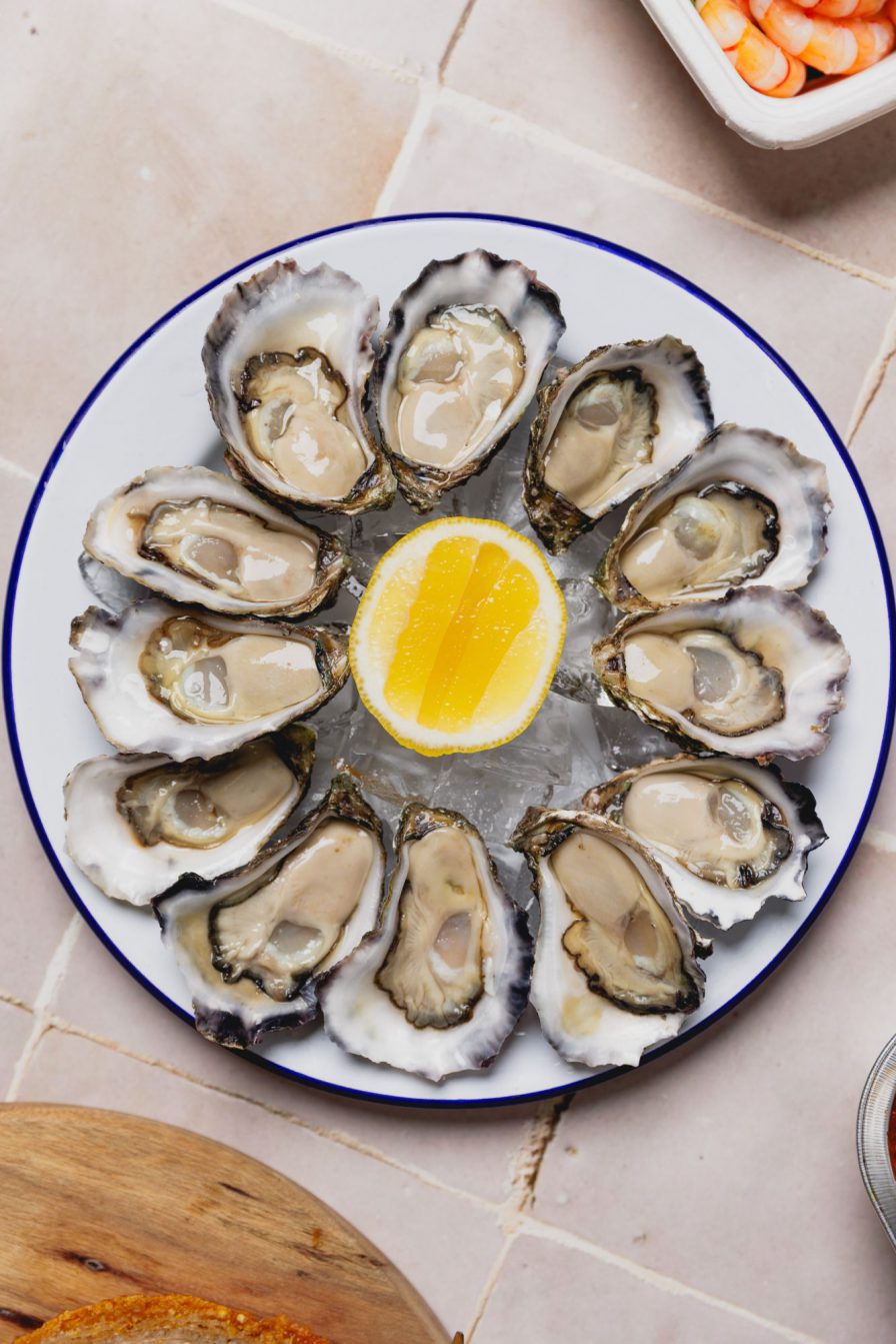 lamanna fresh seafood oysters on a platter with dressing